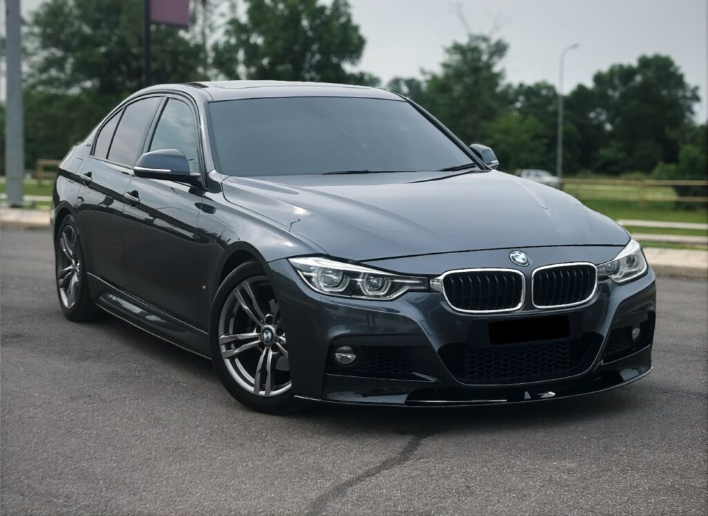 2018 BMW 330e M-SPORT